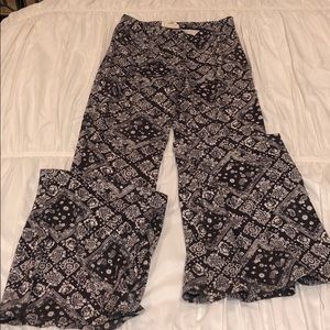 dark brown/white velvet flare pants